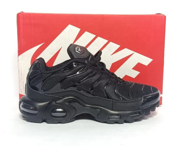 Nike Airmax Plus TN Triple Black